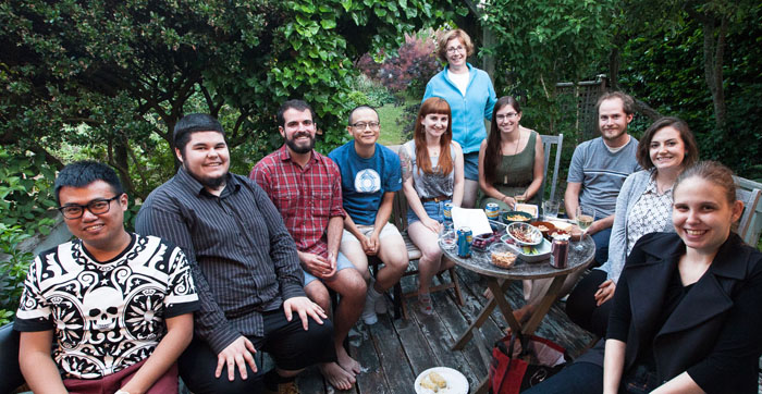 group past and present dine al fresco