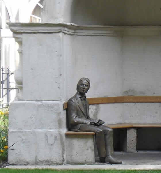 The statue of Keats at Guy’s Hospital, by Stuart Williamson, unveiled October
        2007